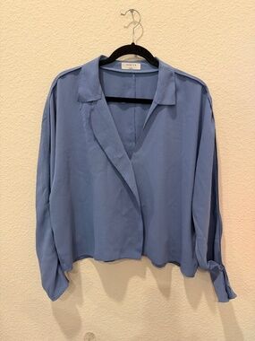 Ladies designer Babaton blue blouse size Large - Good